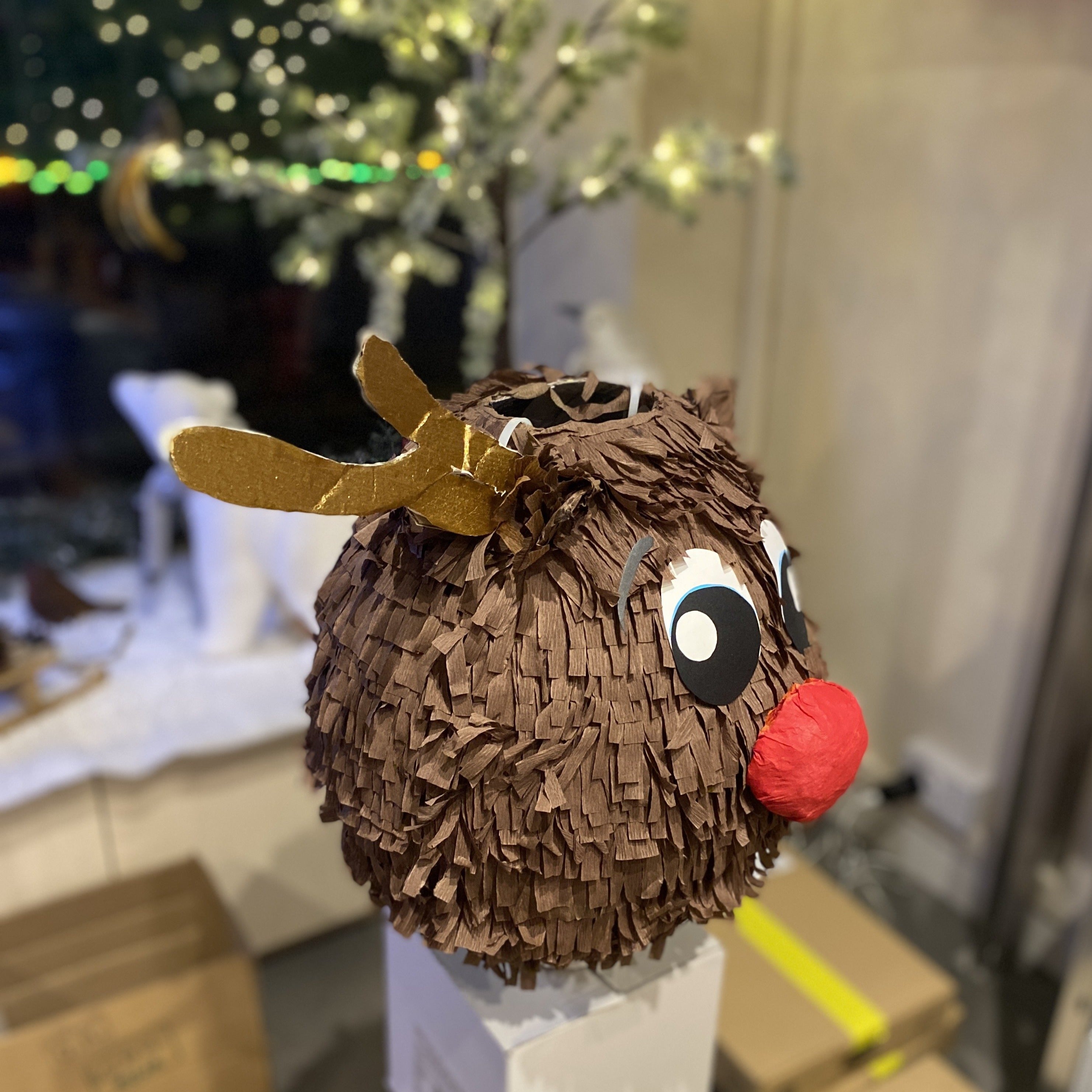 Rudolph Pinata